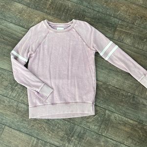 American Eagle crew neck